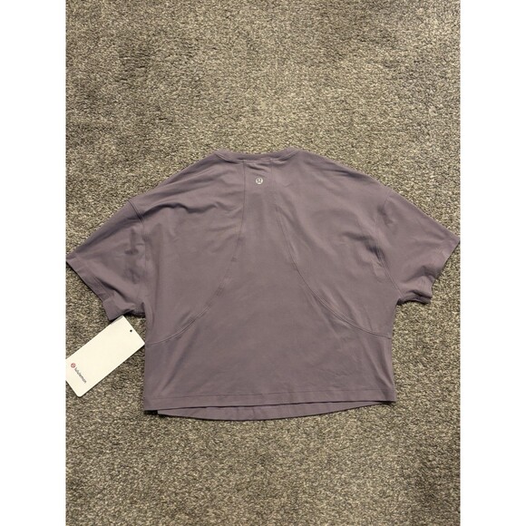 Lululemon Abrasion-Resistant Training Tee Size 0 Purple NWT - Picture 7 of 8